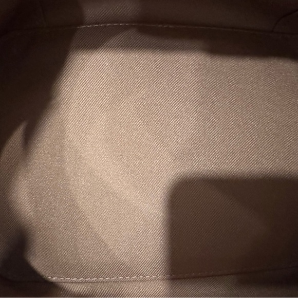 Louis Vuitton Monogram Packing Travel Cube MM Bag - Picture 12 of 13